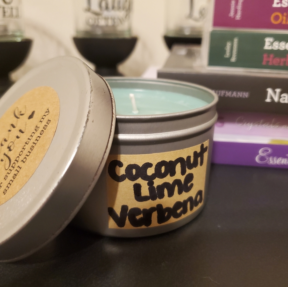 HOMEMADE SOY AROMATHERAPY CANDLES